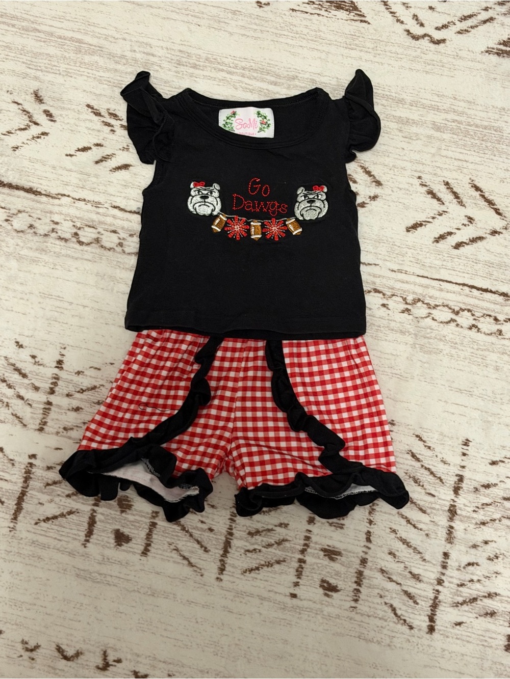 Black 'Go Dawgs' Ruffle Sleeve Set with Red Gingham Shorts